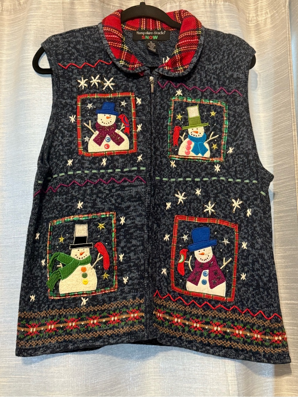 Vintage Embroidered Snowmen Patchwork Christmas Holiday Knit Vest Sz XL EUC